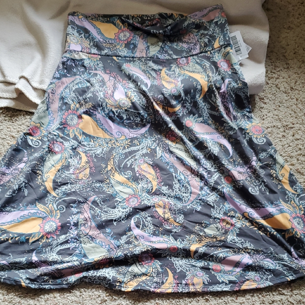 #AZU15 *CH) NWT LuLaRoe AZURE  Paisley A-line Skirt